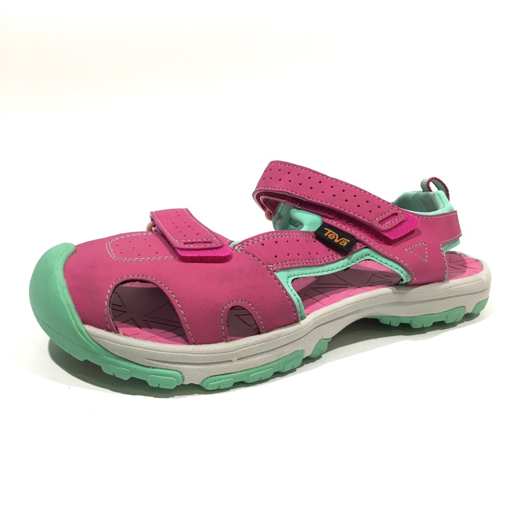 TEVA HURRICANE CLOSED TOE PRO SPORTS WATER SANDALS -RASPBERRY -YOUTH US 5 -NEW